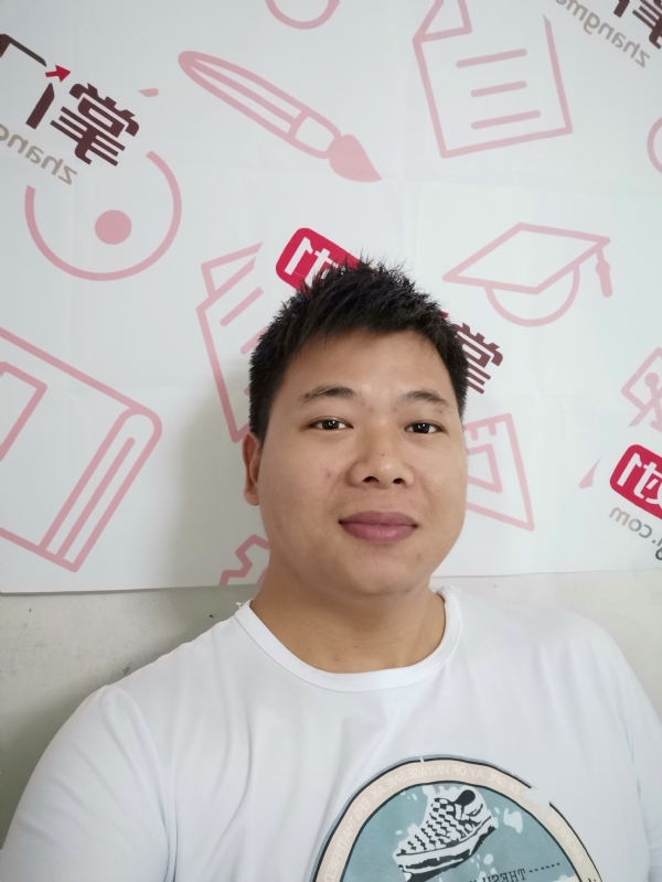 轻静地行走着的第一张照片--团风残疾人相亲网